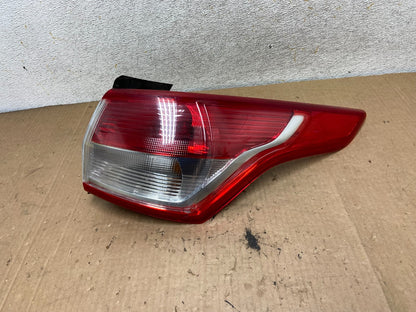 2013 to 2016 Ford Escape Right Passenger RH Side Tail Light AI9134 LK0