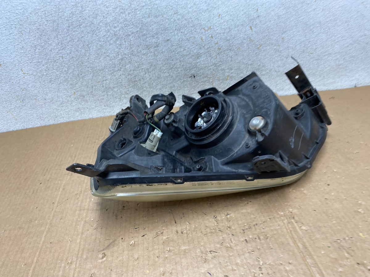 2003 2004 2005 Honda Pilot Right Passenger RH Side Halogen Headlight AI5615 DW6