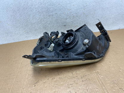 2003 2004 2005 Honda Pilot Right Passenger RH Side Halogen Headlight AI5615 DW6