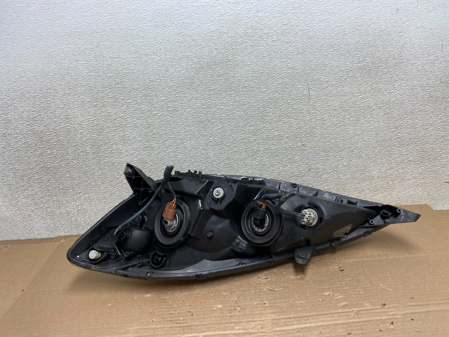 2006 to 2010 Toyota Sienna Right Passenger Rh Side Headlight Halogen AB1361 DW7