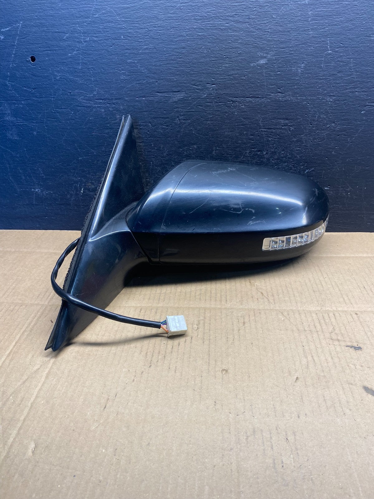 2009 to 2014 Nissan Maxima Left Driver Side View Door Trn Sig Mirror AD5004 DW0