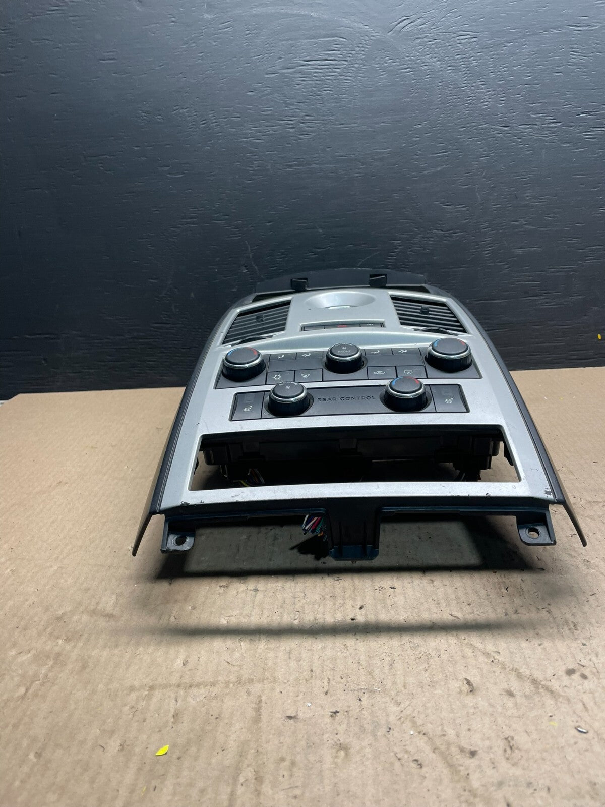 2008-2010 Dodge Grand Caravan Radio Bezel Climate Control Heat AC Heater E14393