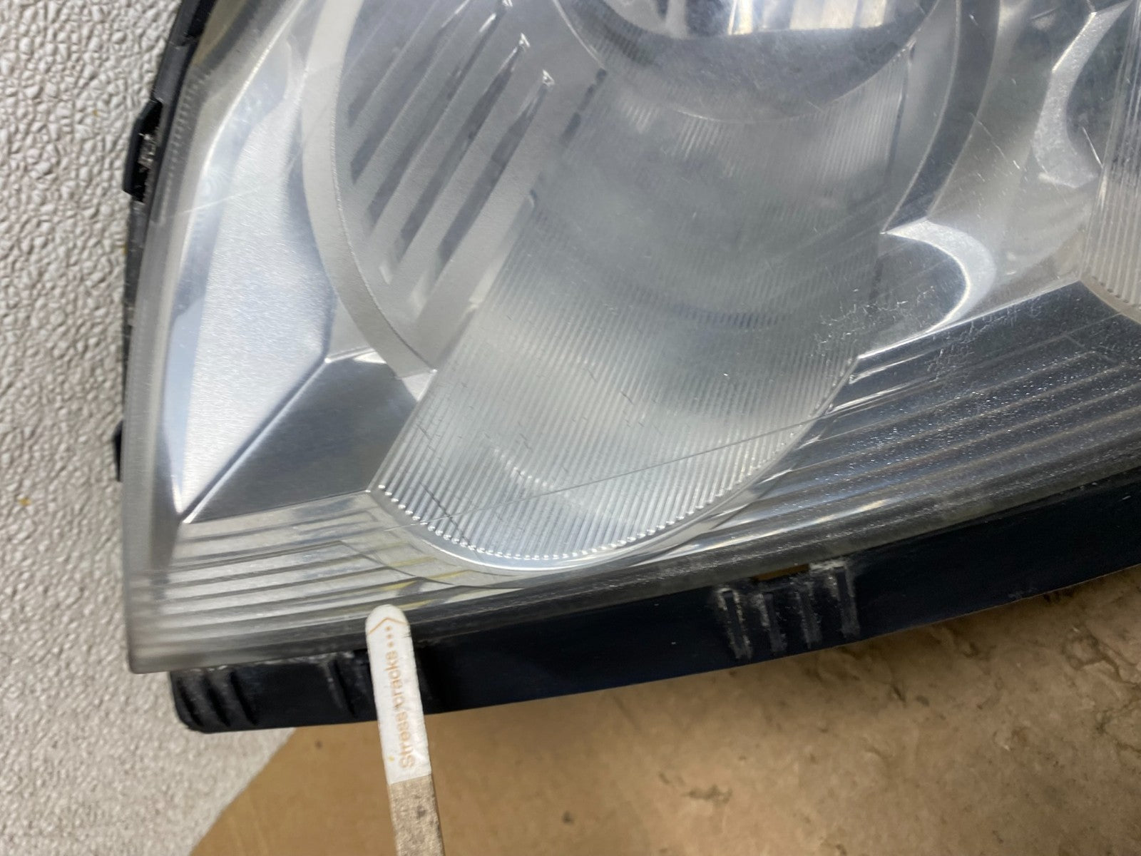 2009 to 2012 Chevrolet Traverse Projector Left Driver Lh Side Headlight W7671 DW5