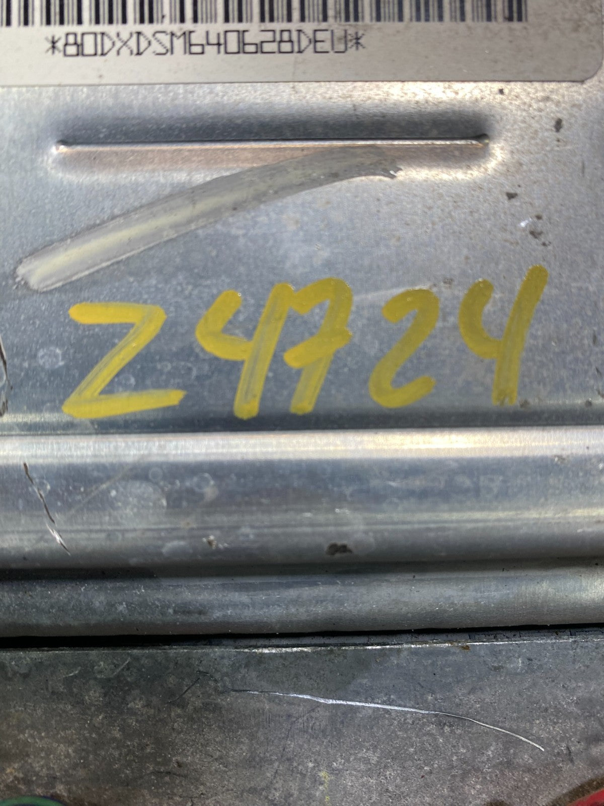 2002 2004  Isuzu Rodeo ECU ECM Engine Control Computer Z4724 DG4