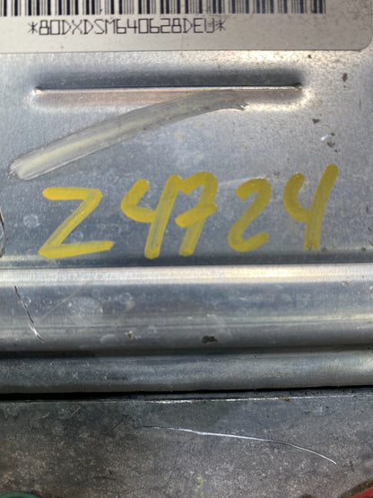 2002 2004  Isuzu Rodeo ECU ECM Engine Control Computer Z4724 DG4