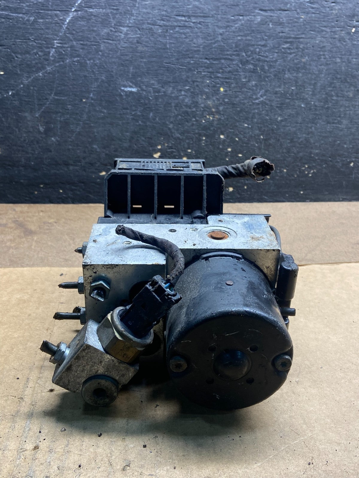 2000 - 2006 Mercedes S600 S500 S430 ABS Anti Lock Brake Pump Module Y4266 DG5