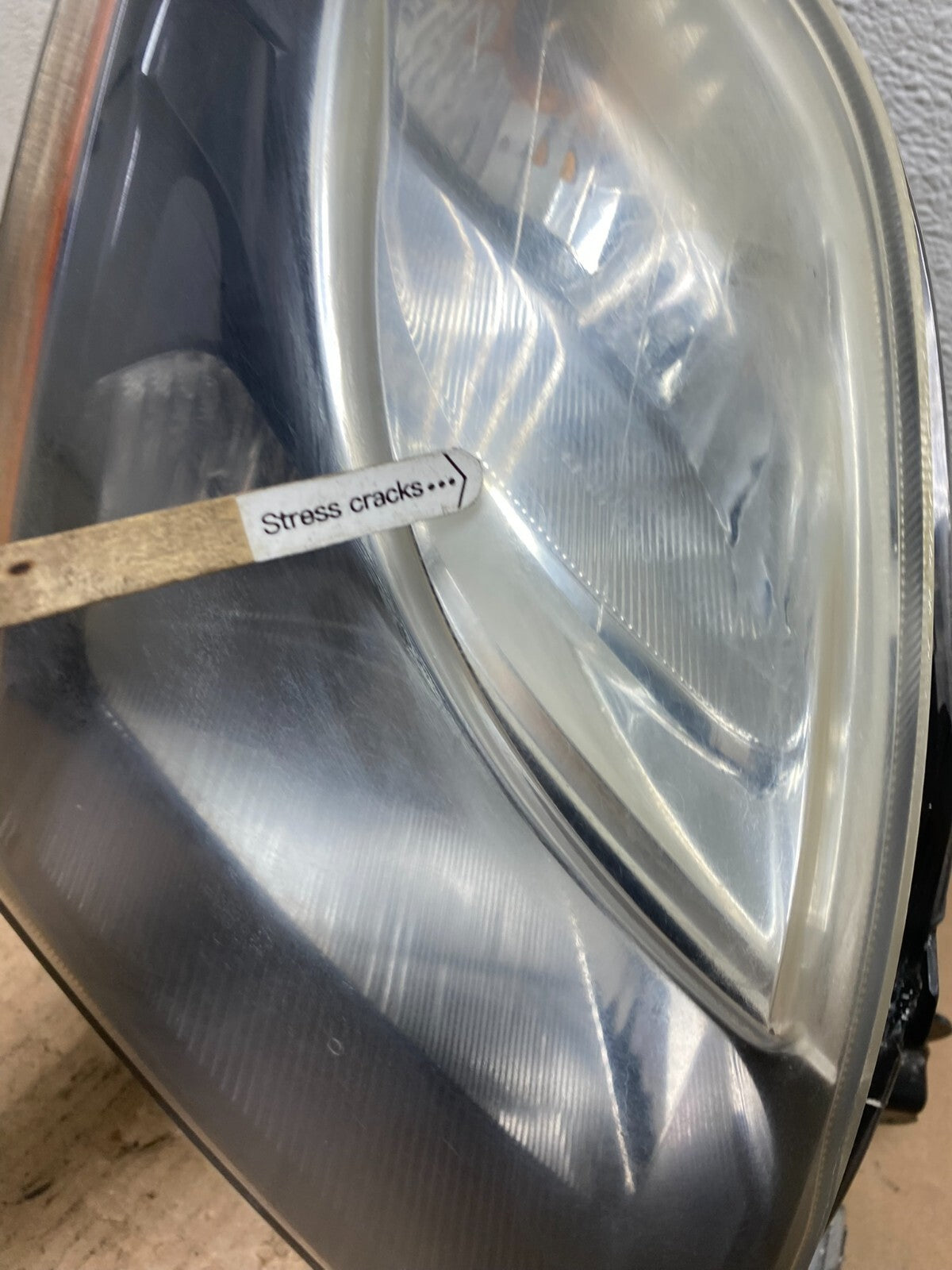 2010 2011 2012 Nissan Sentra Halogen Right Passenger Black Headlight N1318 DW5