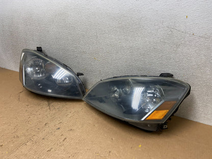 2005 to 2006 Nissan Altima Left+Right Side Set Halogen Headlights OEM Z9335 DW1