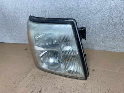 2002-2006 Cadillac Escalade Right Passenger Side Xenon HID Headlight Oem Y31061