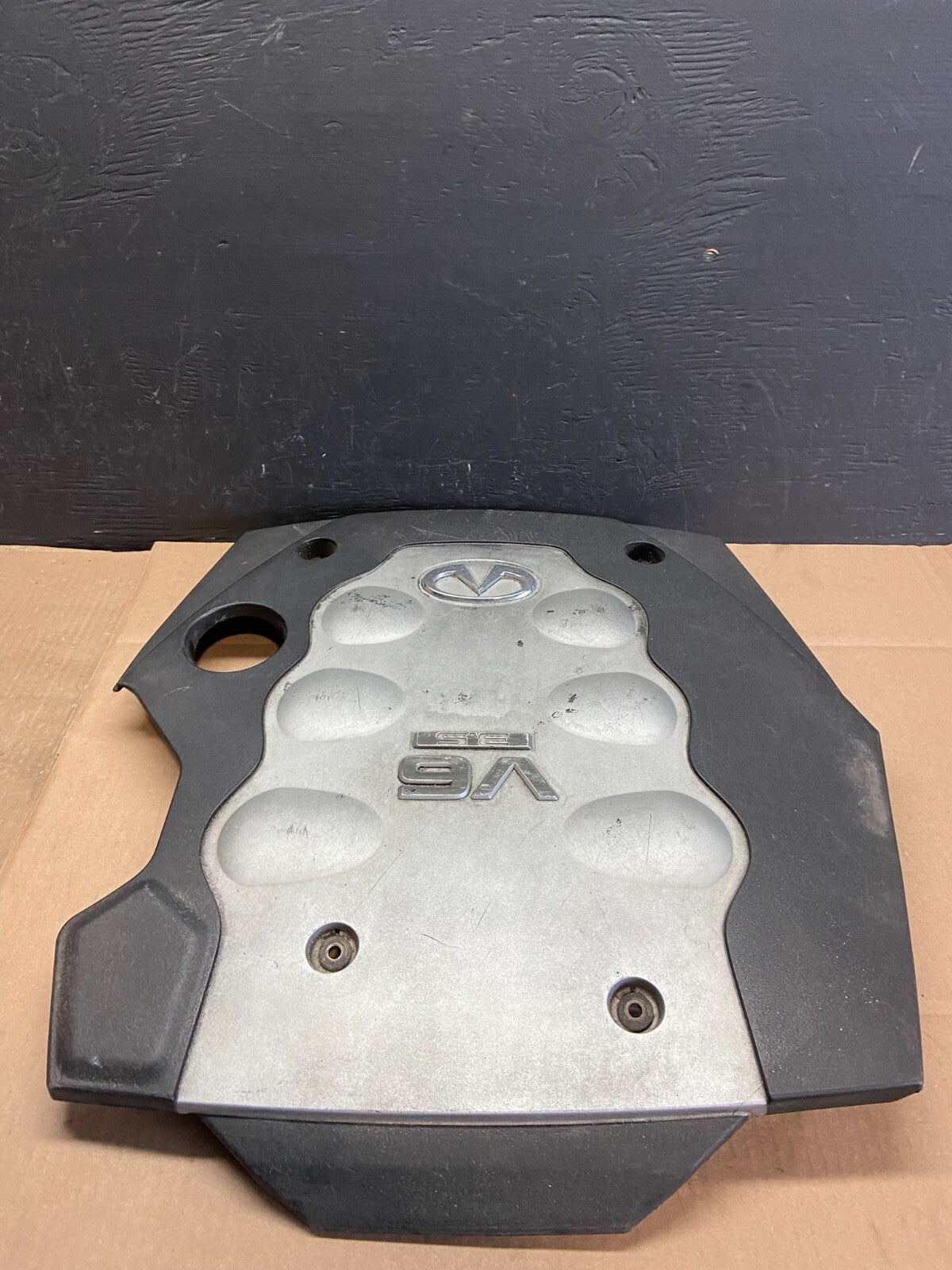 2003 to 2007 Infiniti FX35 M35 G35 V6 Engine Motor Cover OEM E8388 DG11