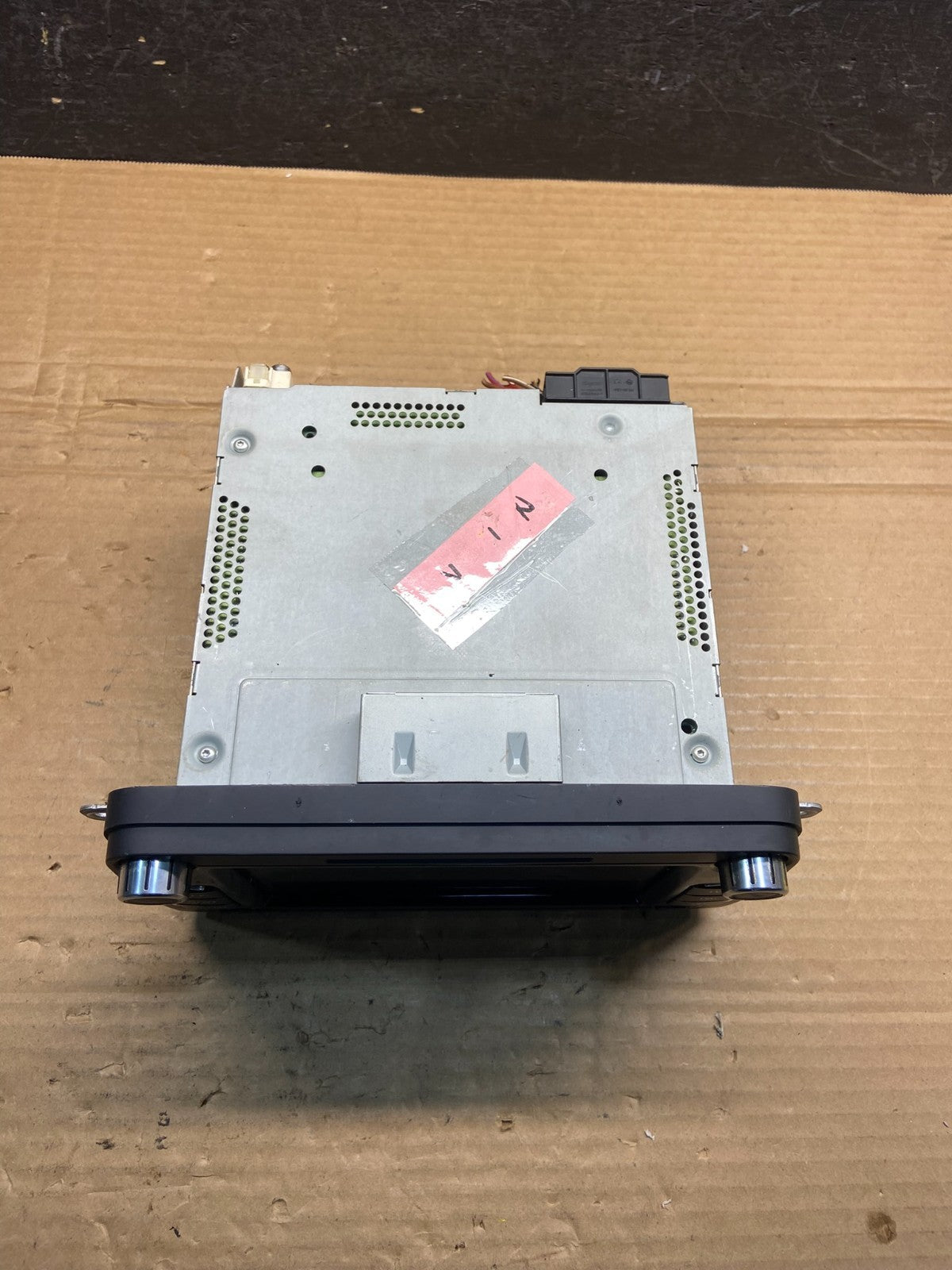 2009 to 2012 Volkswagen CC Radio CD Player Screen AM/FM AE4520 DG4