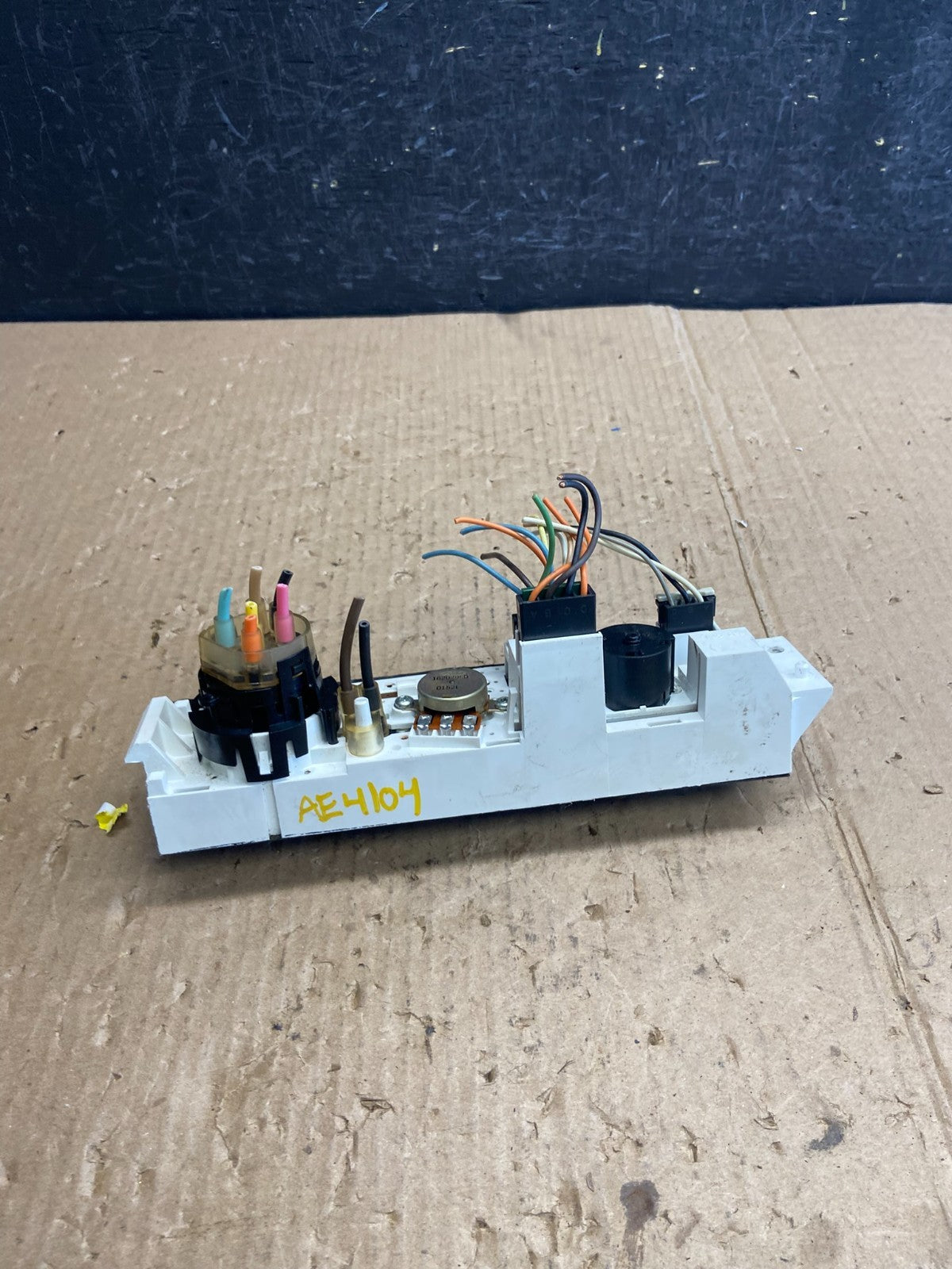 2001 - 2007 GMC Chevrolet Express 1500 Climate Control A/C AE4104 DG4