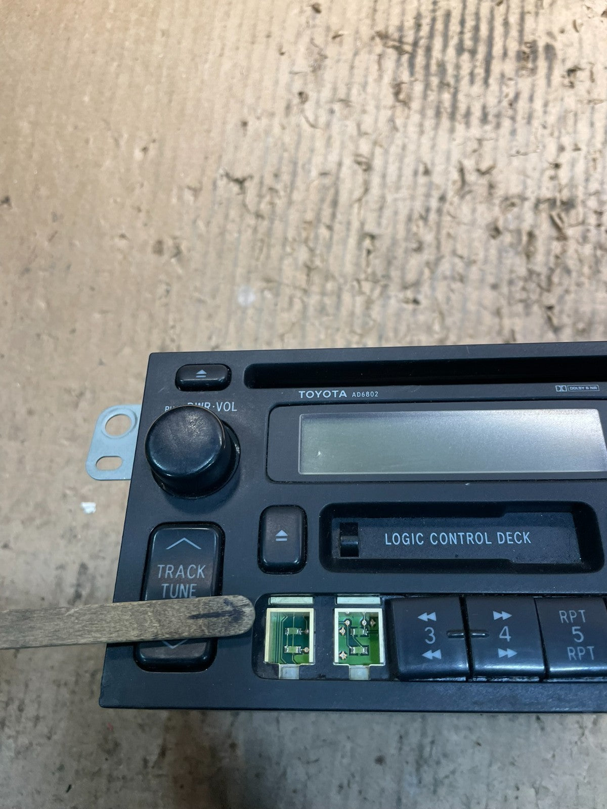1999 to 2000 Toyota Sienna AM FM Casette Radio Receiver u9060 DG6