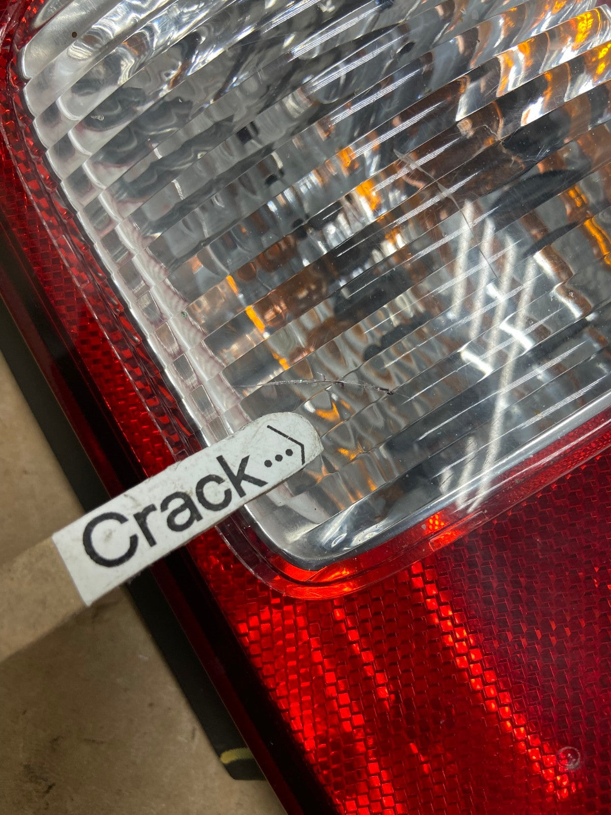 2001 to 2002 Nissan Quest Right Passenger Rh Side Tail Light AI3389 LK4
