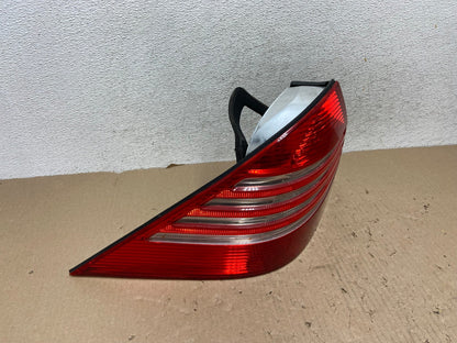 2003-2006 Mercedes-Benz S-Class Tail Light Left Driver Lh Side AG6995 LK2