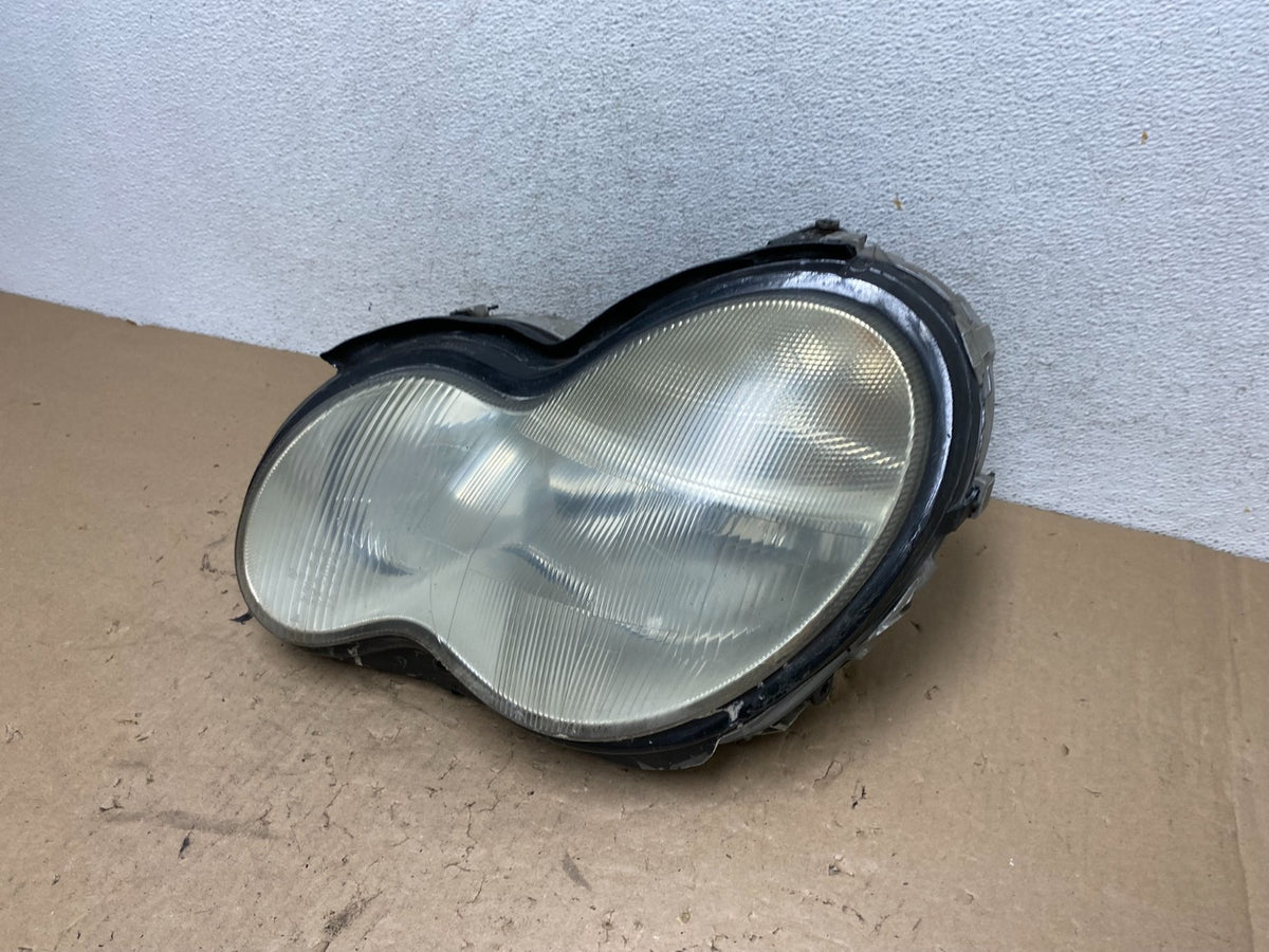 2001-2004 Mercedes-Benz C Class Halogen Left Driver Headlight AG4445 DW1