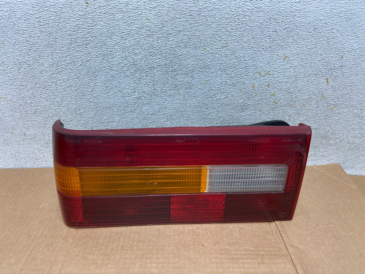 1990-1992 Volvo 740 Left Driver Lh Side Tail Light ai3732 DG0