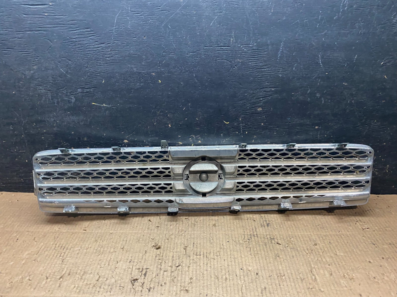 2009 to 2011 Nissan Maxima Front Upper Grill Grille Aftermarket Y6598 DG3