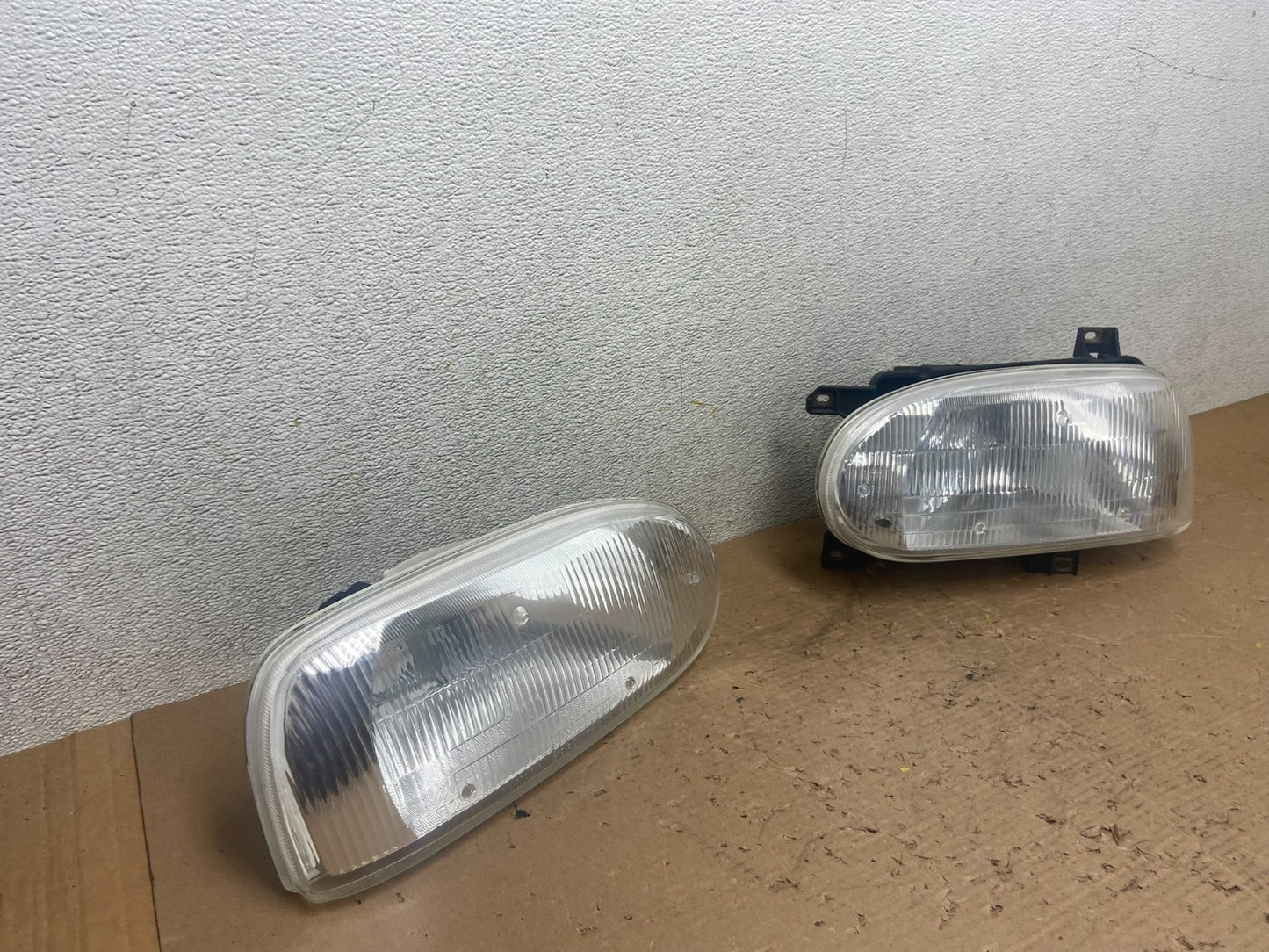 1993-1998 Volkswagen Golf MK3 Left Driver LH Headlight Halogen Oem R1046 DG12