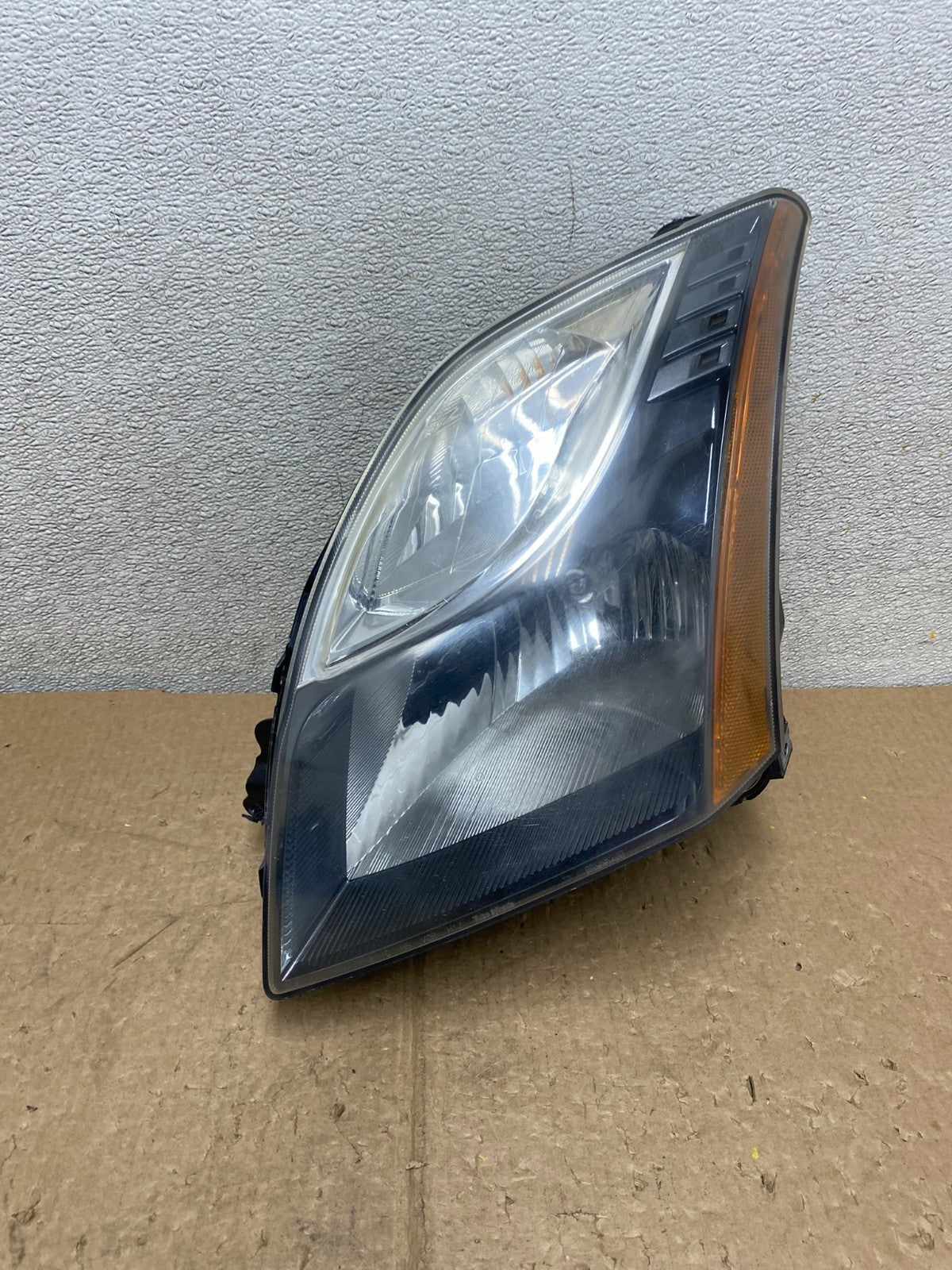 2010-2012 Nissan Sentra Halogen Left Driver LH Black Headlight V3053 DW0