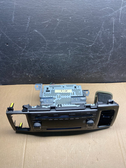2011 to 2014 Toyota Sienna AM FM CD Mp3 Radio Receiver AF9444 DG4