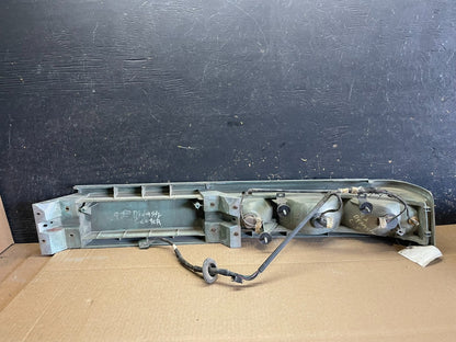 1988-1993 Dodge Dynasty Left+ Center Trunk Tail Light Lamp Panel Oem AA6011 DG4