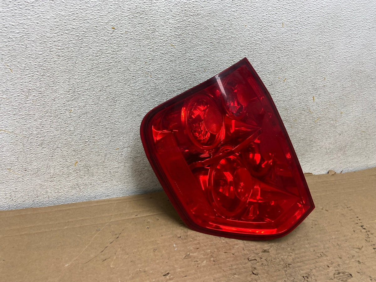 2003 2004 2005 Honda Pilot Left Driver LH Side Tail Light AH9287 LK1