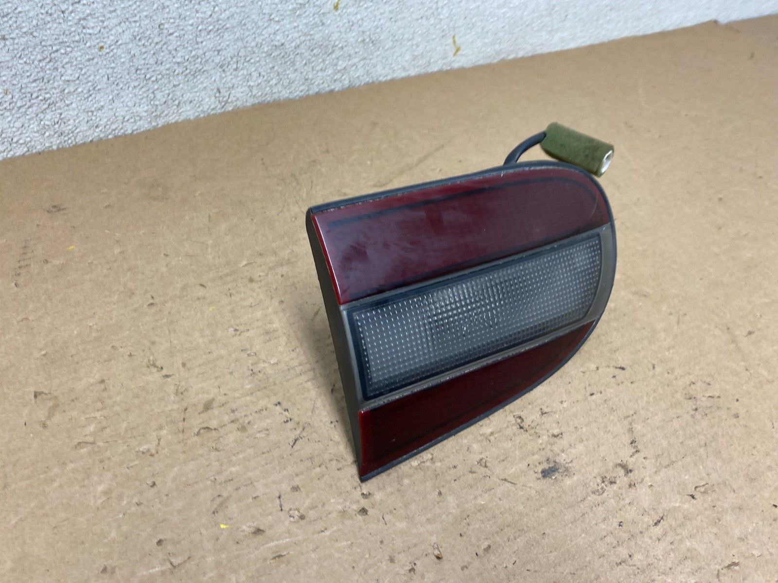 1993 to 1997 Chevrolet Geo Prizm Right Passenger RH Inner Tail Light OEM P09312