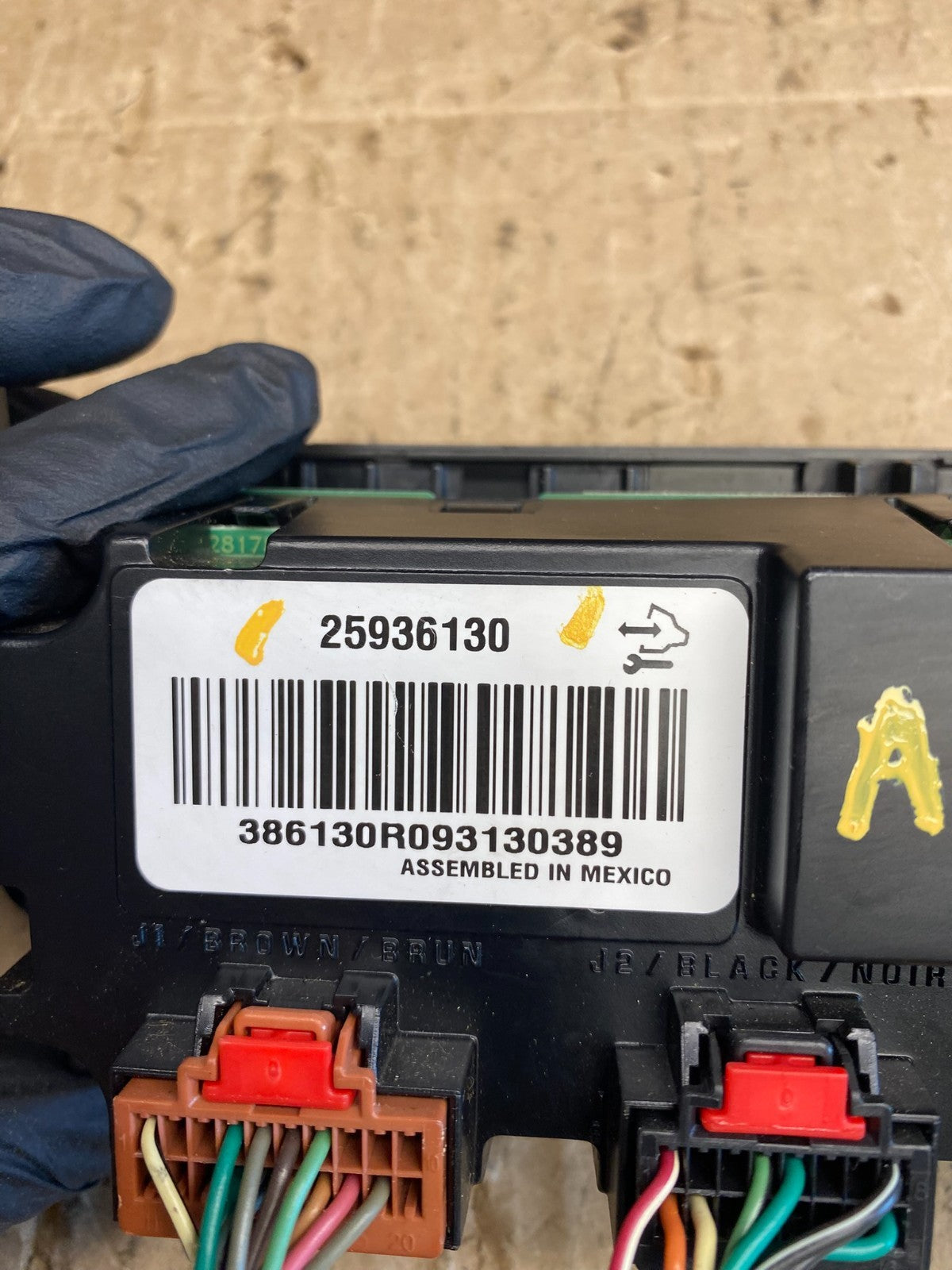 2007-2011 GMC Yukon Tahoe Automatic Climate Temperature Temp Control AC9111 DG4