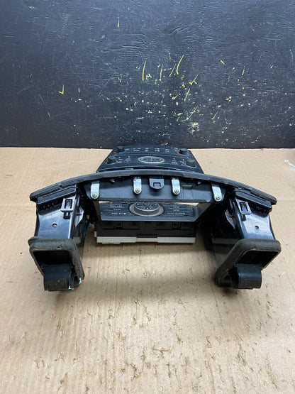 2007 to 2010 Infiniti G35 G37 Radio Player Climate Control Panel Bezel AB1784 DG3