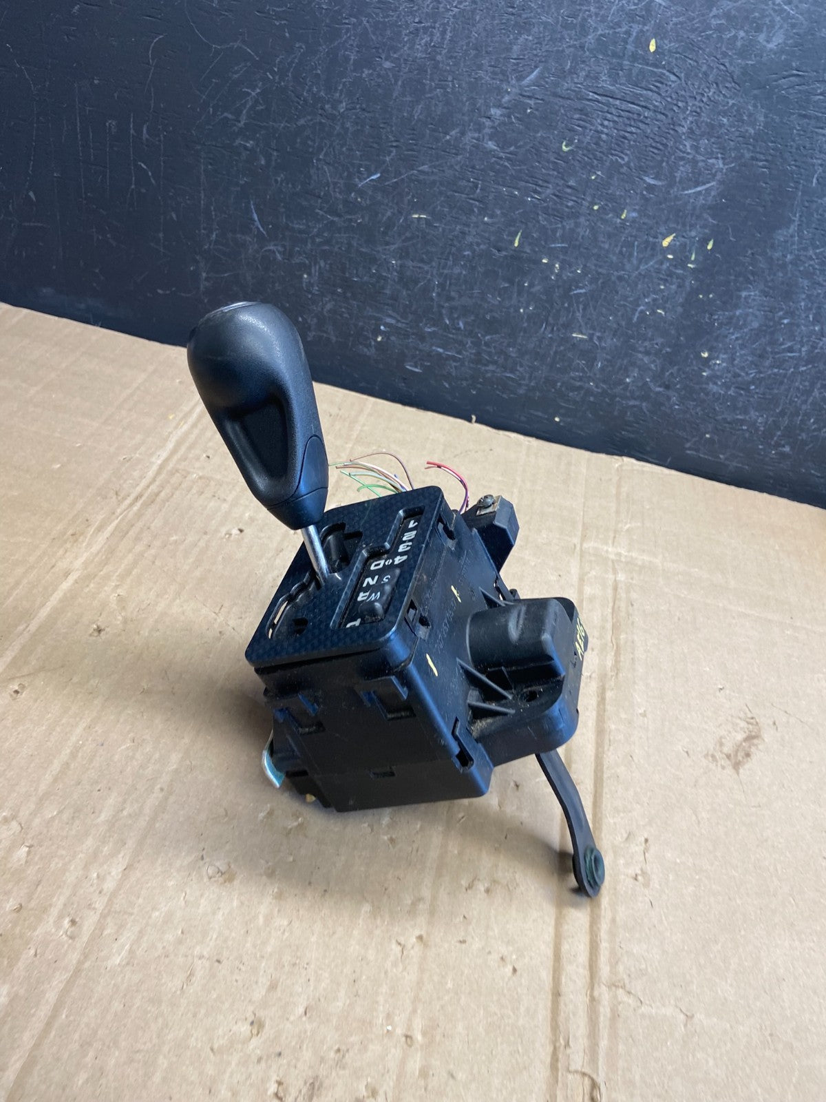 1996-1999 Mercedes W203 C230 C240 C280 Shifter Knob Handle Cover Trim AE1688 DG4