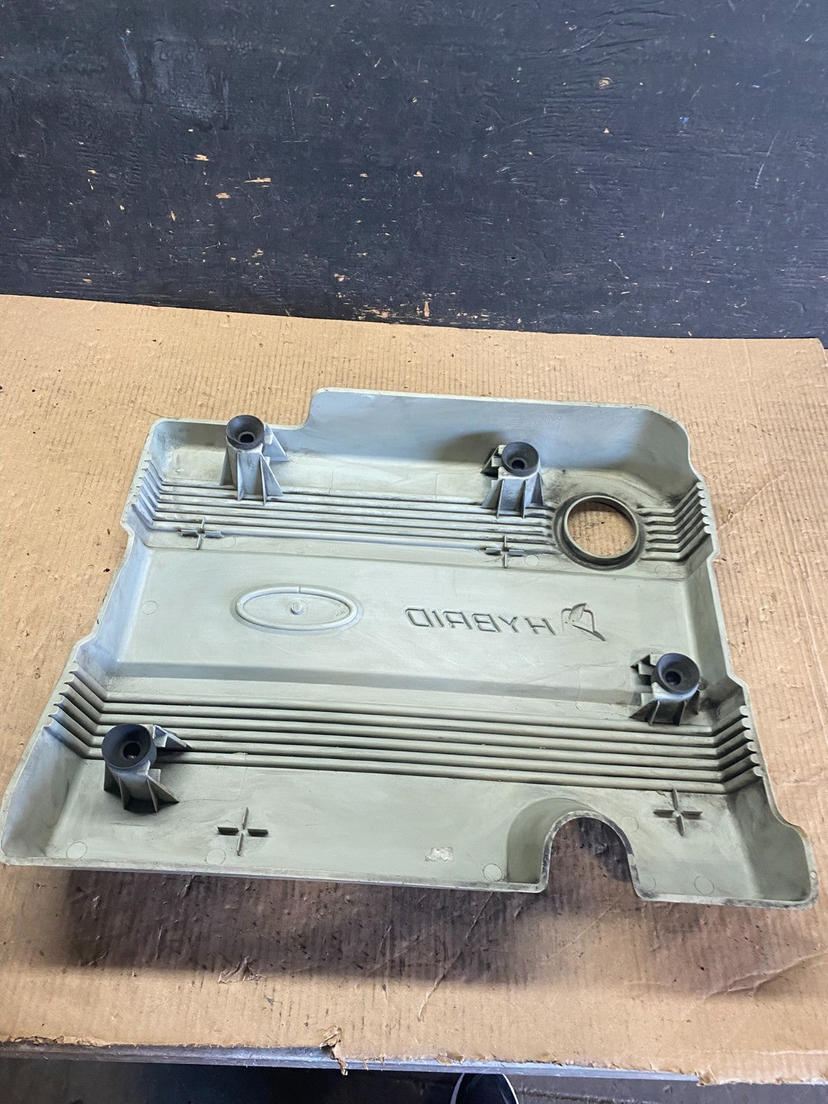 2006 to 2008 Ford Escape Hybrid Engine Motor Cover Oem p6330 DG4