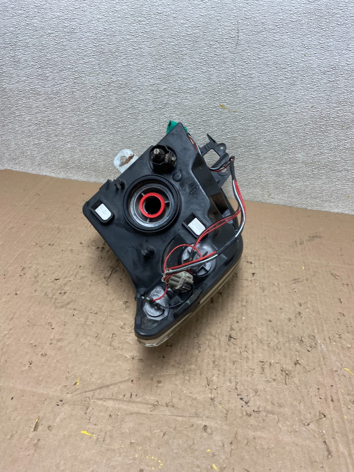 2010 2011 2012 Nissan Sentra Halogen Right Passenger Black Headlight Y0422 GD6