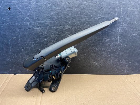 2020 to 2023 Ford Explorer Rear Windshield Wiper Motor AE2318 DG0