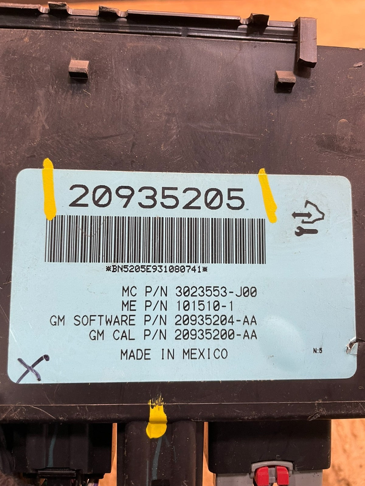 2009-2012 GMC Acadia Power Motor Liftgate Tailgate Control Module Y7381 DG5