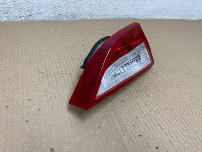 2011 2012 2013 2014 Hyundai Sonata Left Driver Inner Tail Light Oem L4847 DW2