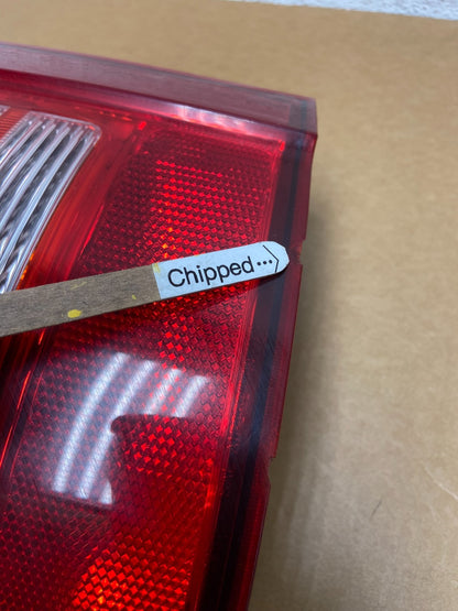 2008 - 2010 Chrysler Town And Country Right Passenger Tail Light AD8870 DW6