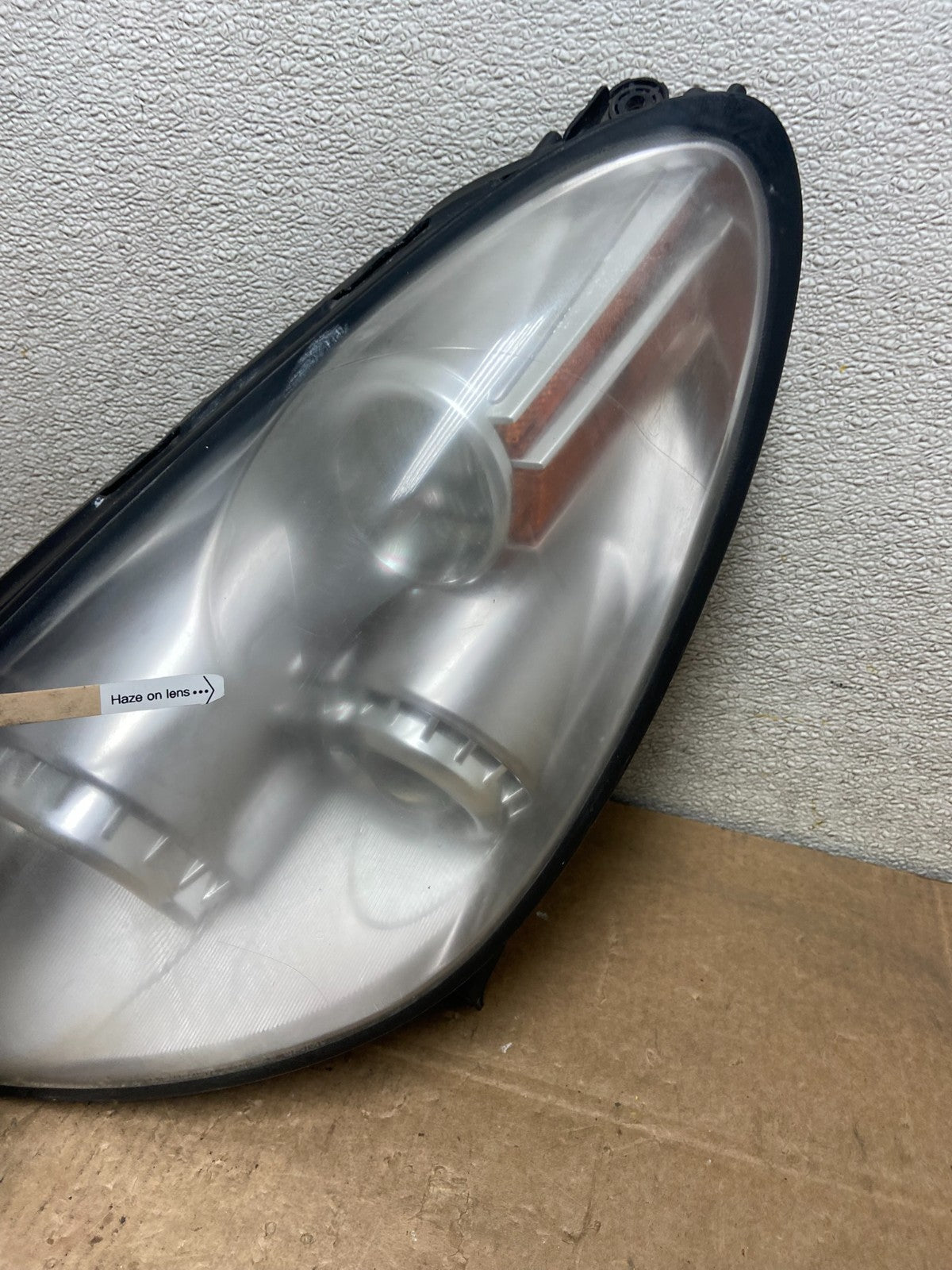 2006 - 2007  Subaru Tribeca B9 Left Driver LH Side Halogen Headlight OEM Y56505