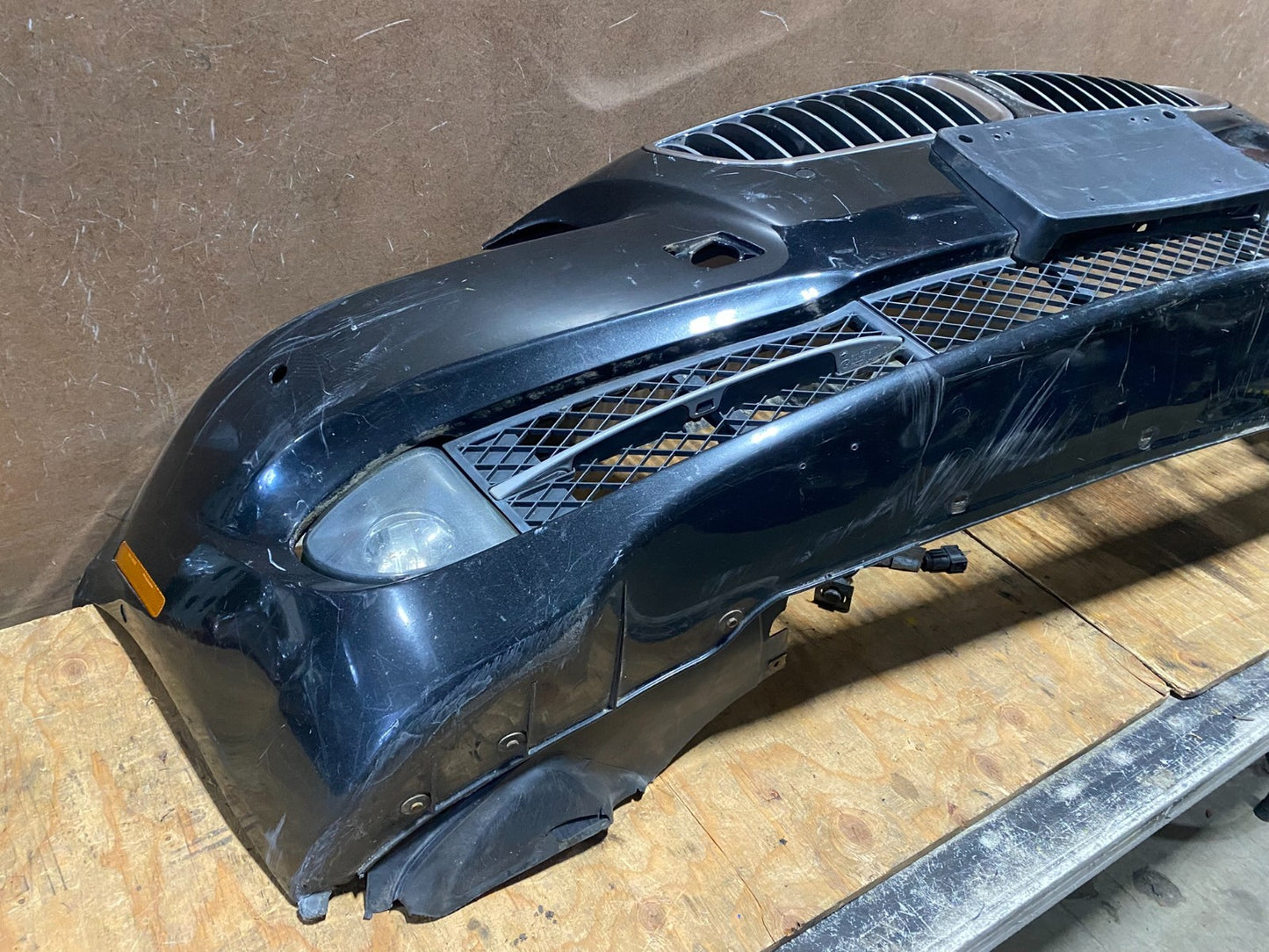 ONLY LOCAL PICK UP 2011 to 2013 BMW 5 Series Front Bumper Cover Z5863 PS12