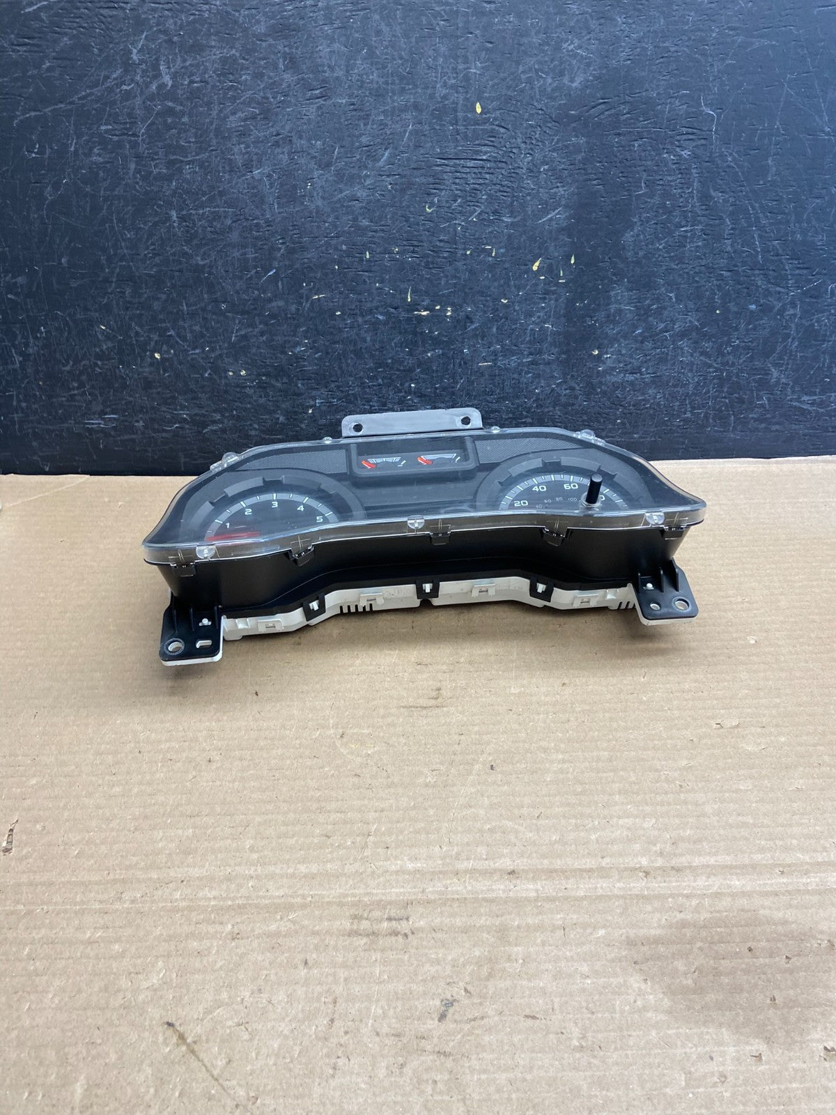 2009 Ford E150 E250 E350 VAN Gauge Speedometer Cluster AH1442 DG4