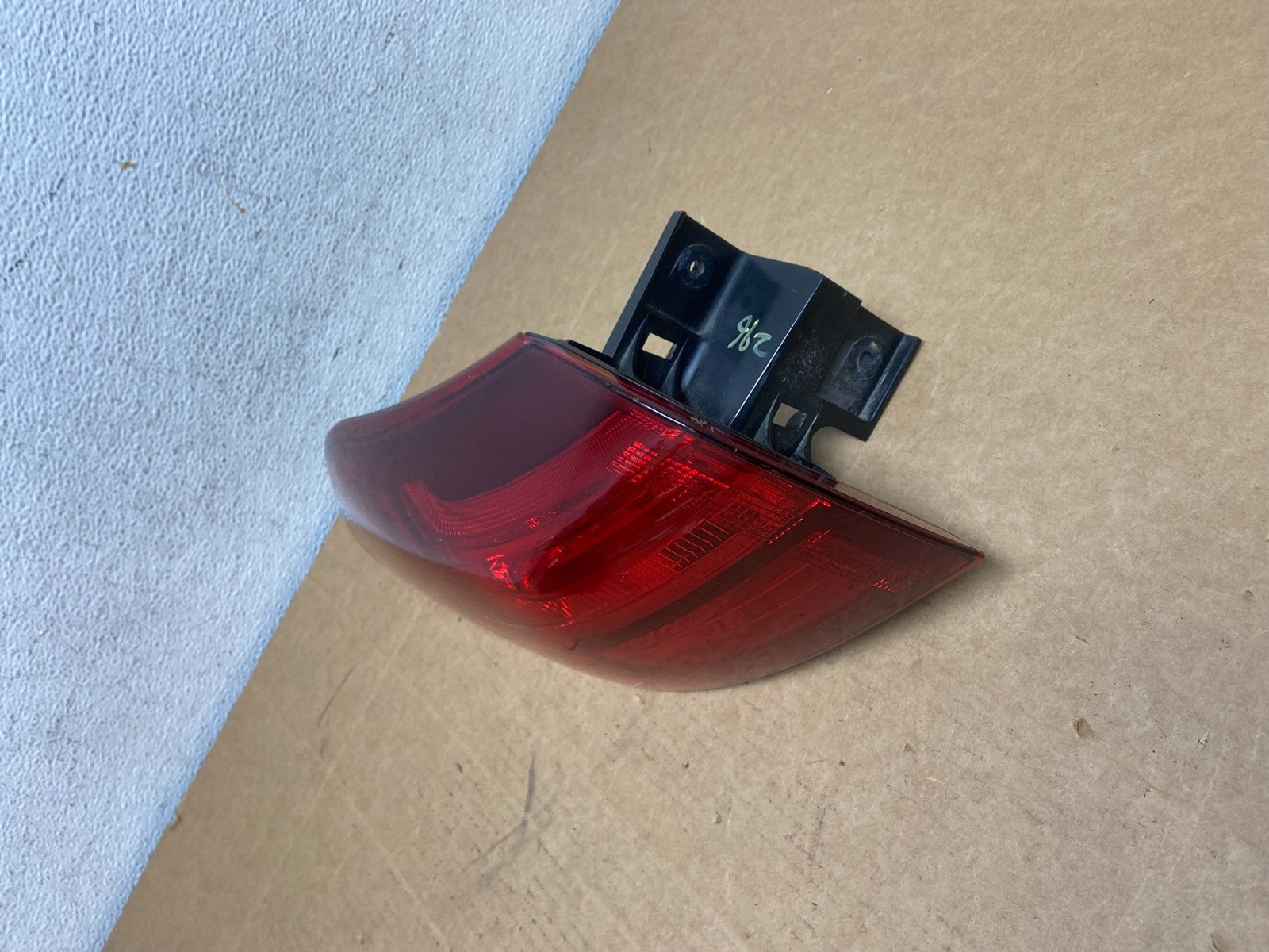 2019 to 2021 Hyundai Tucson Left Driver LH Side Tail Light ad5409 DG1