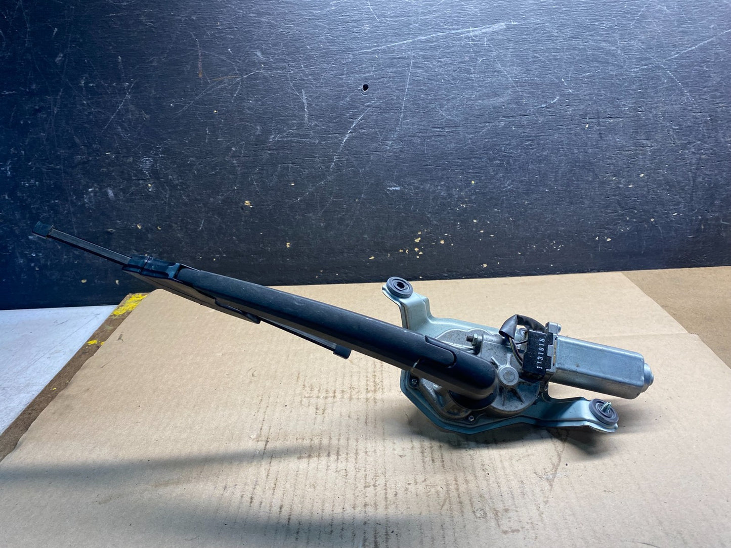 2014-2015 Kia Sorento Rear Glass Windshield Wiper Motor Z4864 DG1