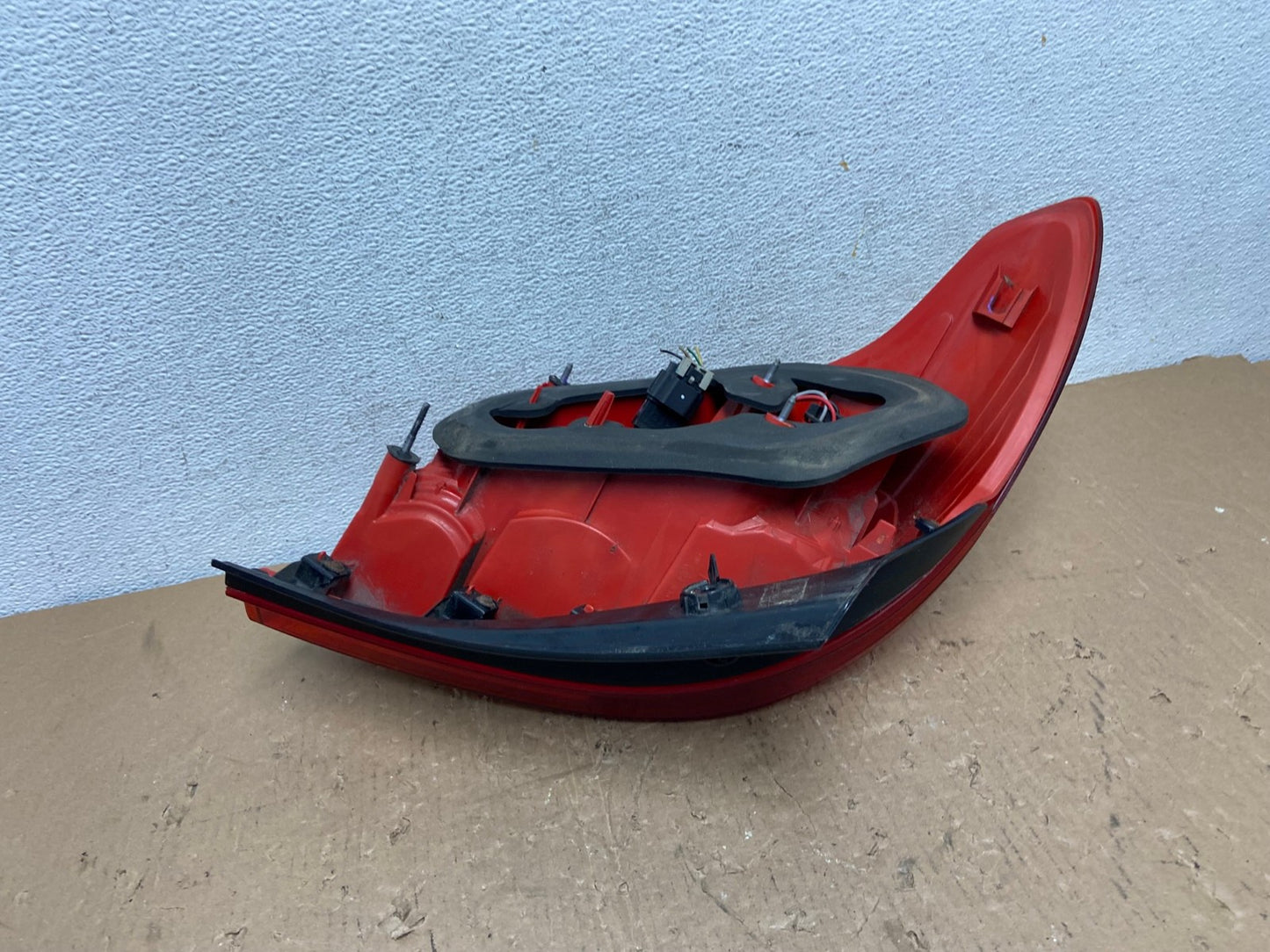 2013 to 2016 Buick Encore Right Passenger RH Side Tail Light AD8194 LK4