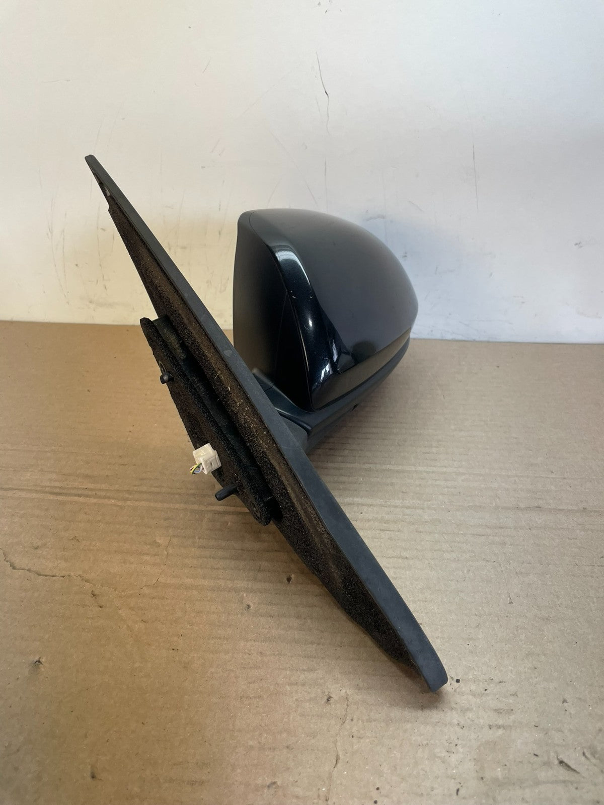 2010 to 2013 Mazda 3 Left Driver LH Side View Mirror Power AG9933 DW1