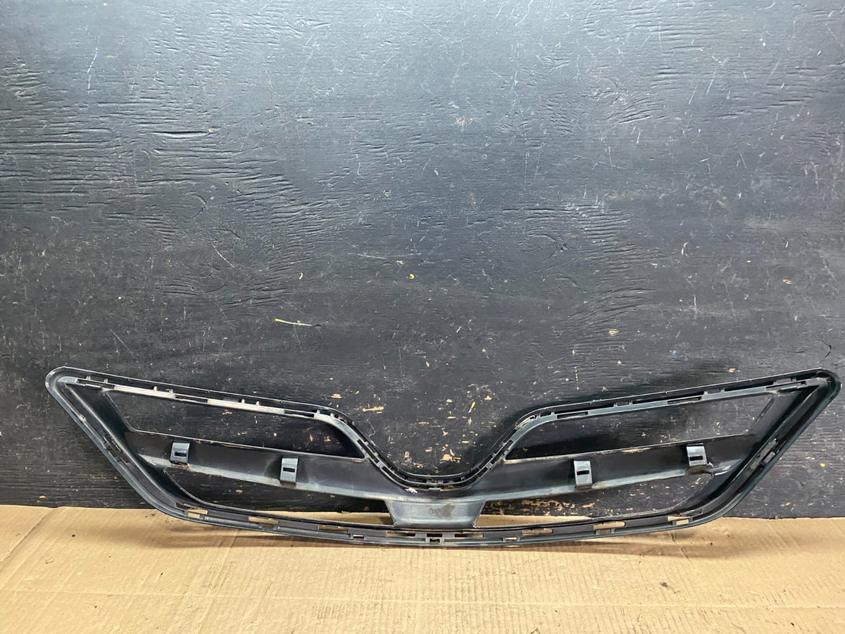 2010 to 2011 Toyota Camry Hybrid Front Upper Grill Grille U6362 DG5