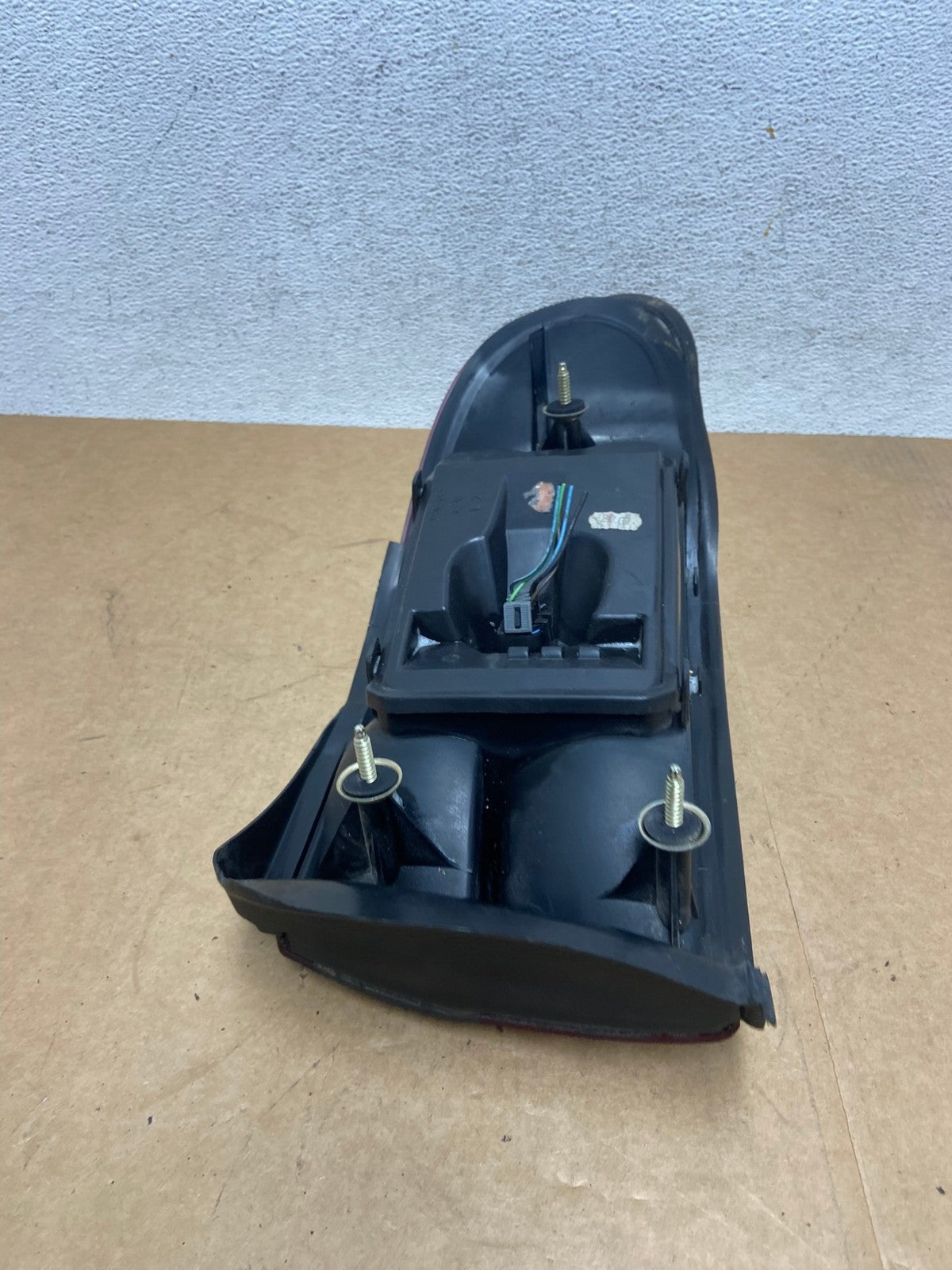 1997 to 2003 Chevrolet Malibu Left Driver LH Side Tail Light AE2963 LK6