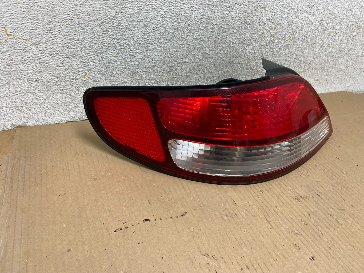 1999 2000 2001 Toyota Solara Left Driver LH Tail Light AH3054 DW1