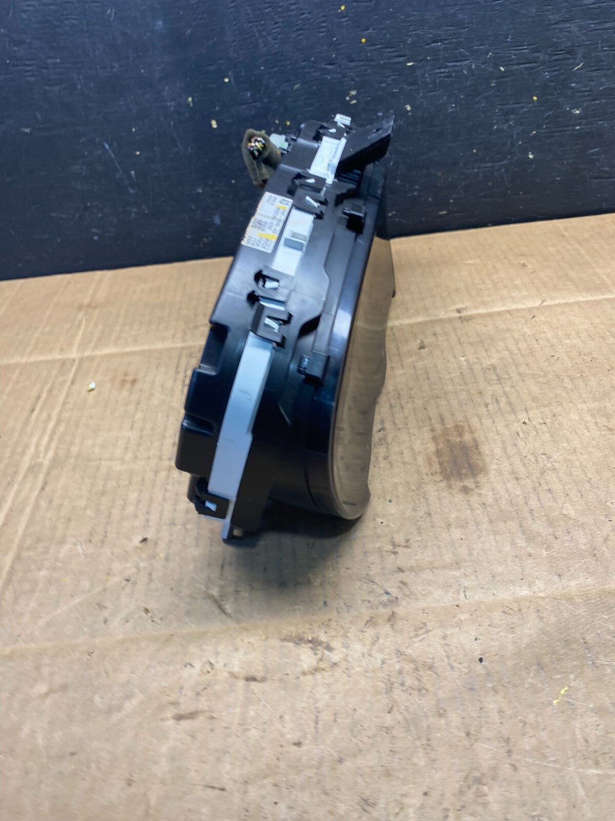 2011 2012 Lincoln MKZ Speedometer Cluster Gauge OEM o1471 DG2