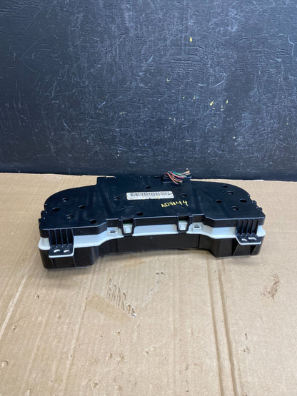2007 to 2013 Chevrolet Silverado Suburban Cluster Gauge Speedometer OE AD7144 DG5