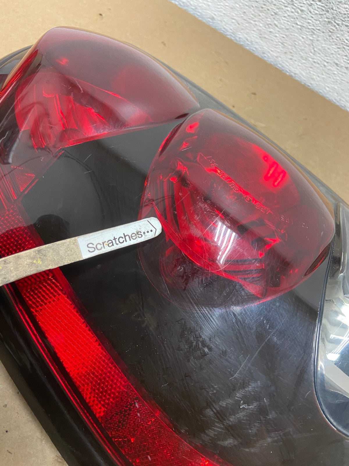 2002 to 2009 Chevrolet Trailblazer Left Driver LH Side Tail Light AD4127 LK3